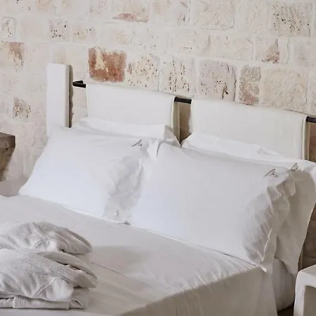 Agapanto Masseria * 孔韦尔萨诺