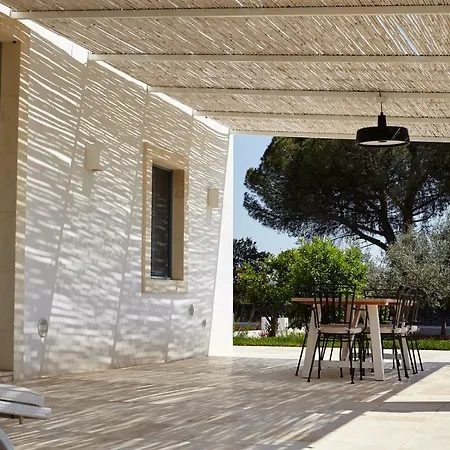 Agapanto Masseria 住宿加早餐酒店 孔韦尔萨诺